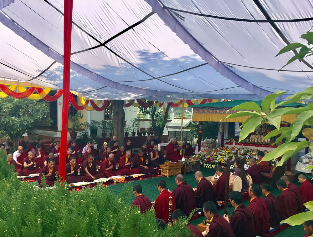 Practicing the Minling Dorsem in observance of the 10th anniversary of the parinirvana of Kyabje Mindrolling Trichen