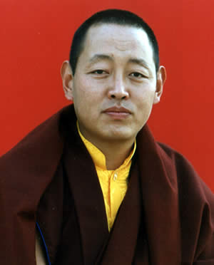 His Eminence Minling Khenchen Rinpoche