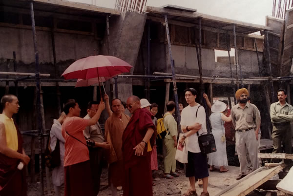 HE Khochhen Rinpoche and Ven. Master Ti Ching touring the early stages of the Great Stupa construction